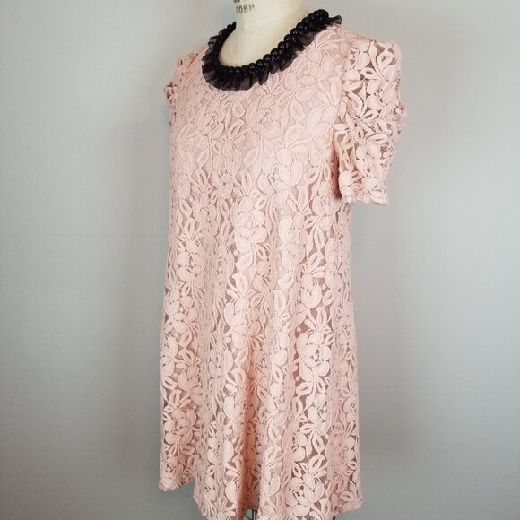 Vintage Style Pink Lace A Line Shift Dress w/ Net Covered Black Beaded Neckline - Picture 4 of 8